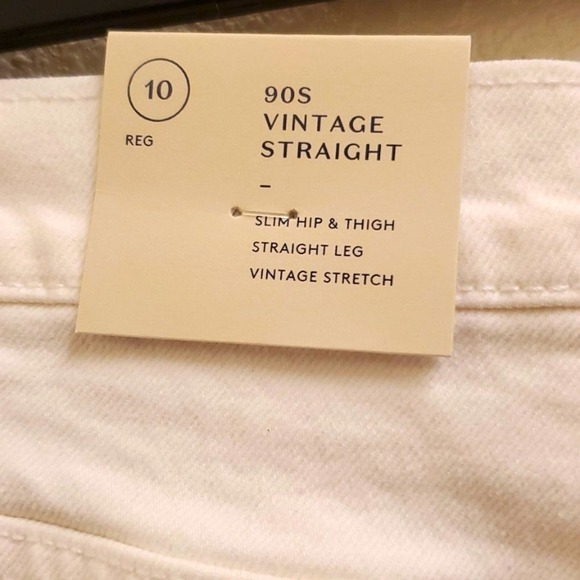 Universal Thread Mom Jeans High Rise Ankle Fray Hem White Denim Size 6 - Picture 6 of 10